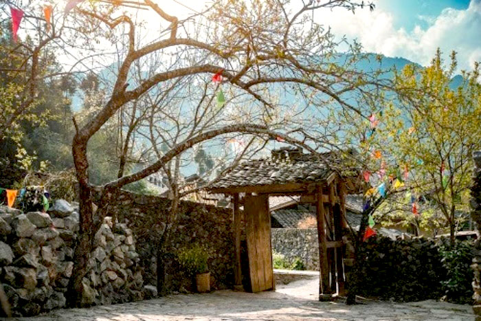 House Of Pao In Dong Van Plateau